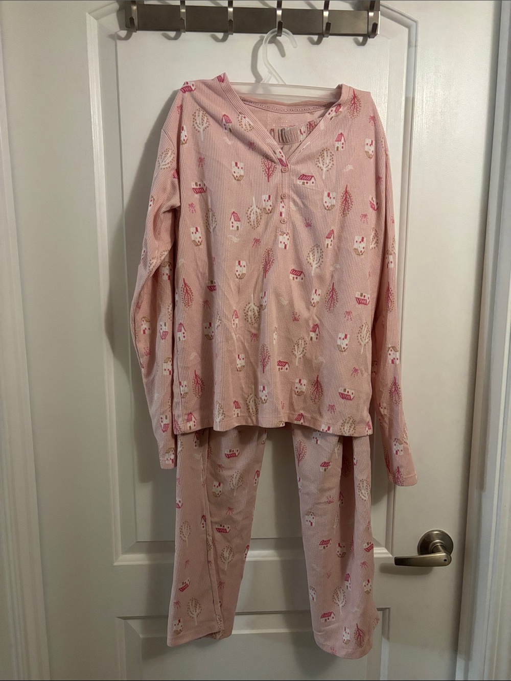 LC Lauren Conrad Pink Cottage Print Pajama Set